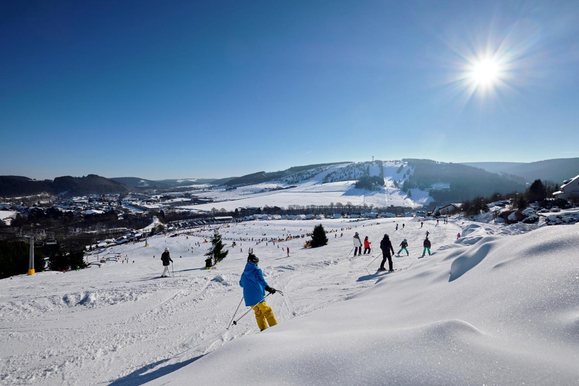 Hotel & Ferienappartements Edelweiss Willingen  Kültér fotó