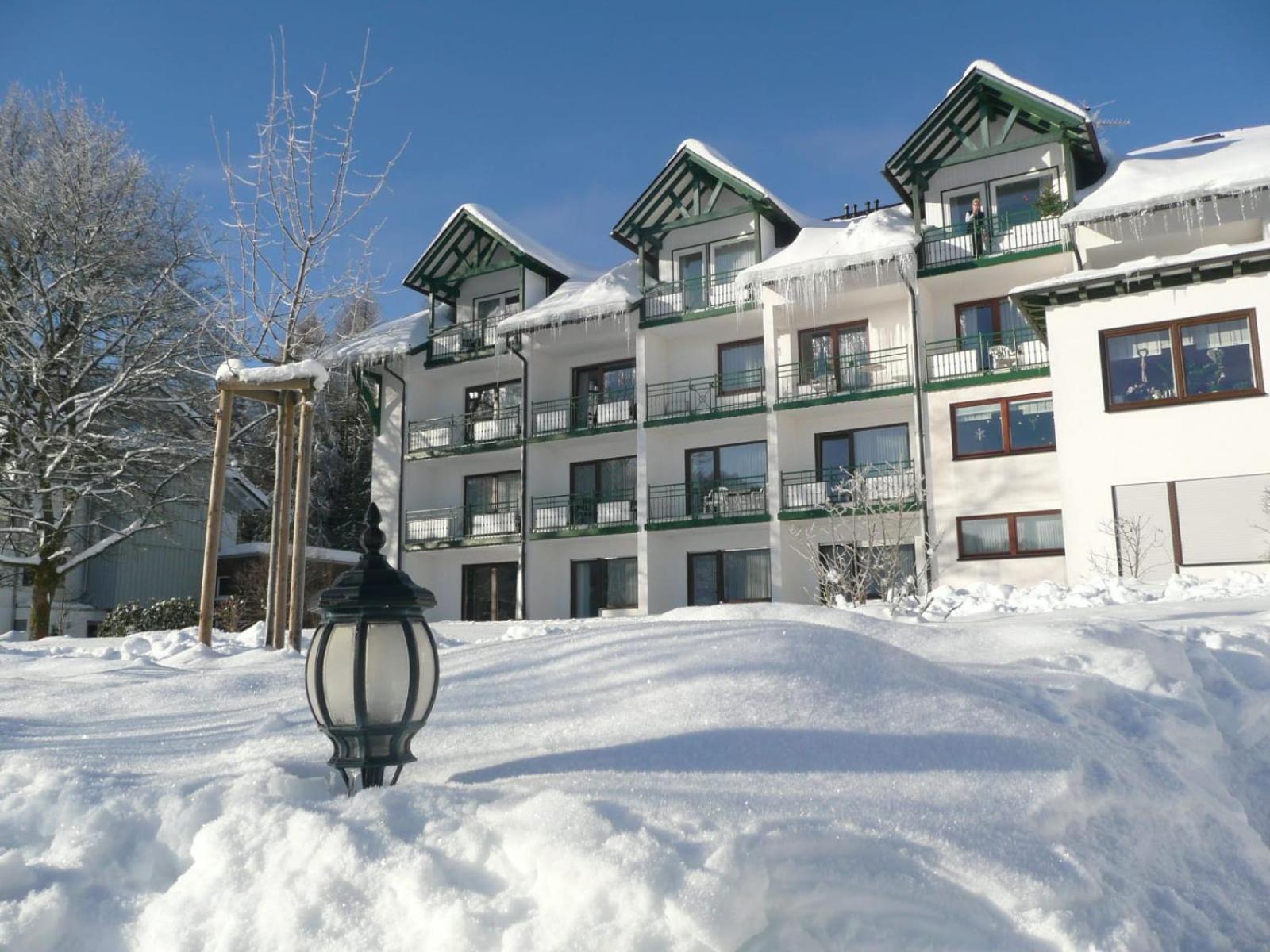 Hotel & Ferienappartements Edelweiss Willingen  Kültér fotó